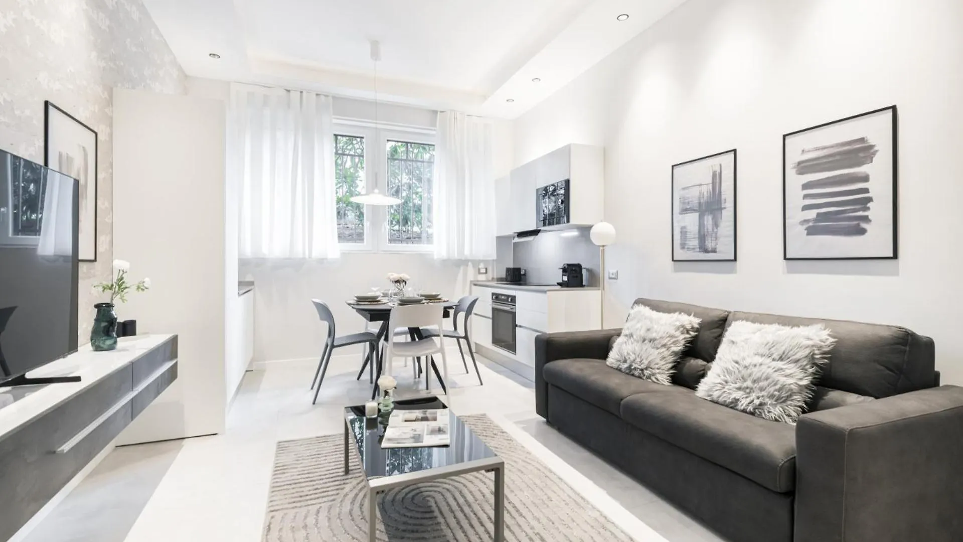 Apartment Easylife -Formidabile Appartamento In Porta Romana Italy